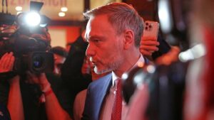 Lindner schließt Rückkehr in die Politik aus