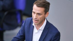 Grüne attackieren Linke im Rentenstreit