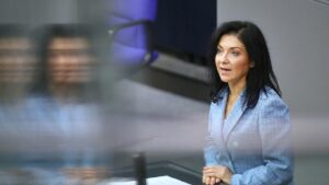 Arbeitgeber loben Reiche-Vorstoß zu Arbeitszeiten