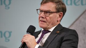 Verhandlungen: Wadephul pocht auf Entscheidungshoheit der Ukraine