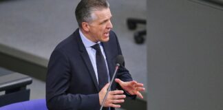 Kanzleramtschef weist Kritik aus den eigenen Reihen zurück