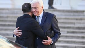 Selenskyj trifft Steinmeier – scharfe Sicherheitsvorkehrungen
