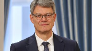 Verkehrsminister weist Gerüchte über Kabinettsumbildung zurück