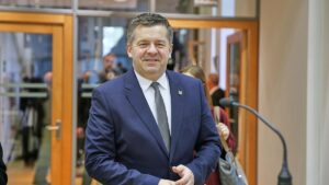 Landtag wählt Schulze zum neuen Regierungschef in Sachsen-Anhalt