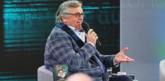 Hape Kerkeling beobachtet gesellschaftliche Veränderungen