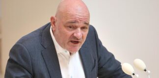 Crumbach rechnet mit BSW ab