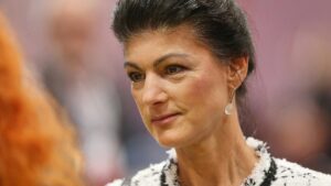 Wagenknecht fordert Rente ab 60 für Pflegekräfte und körperlich schwer Arbeitende