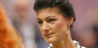 Wagenknecht fordert Rente ab 60 für Pflegekräfte und körperlich schwer Arbeitende