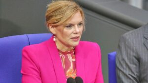 SPD kontert Klöckners Kritik an überzogenen Erwartungen