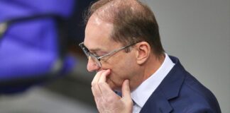 Geheimdienste und Cyberdome: Behrens bei Dobrindt-Plänen skeptisch