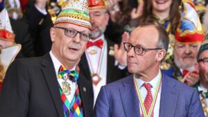 Merz zu Karnevalisten: "Ginge es doch immer so fröhlich zu"
