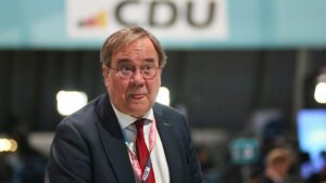 Laschet hegt keinen Groll wegen Söder-Witz an Aschermittwoch