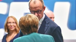 Merz sieht Parteitagsbesuch von Angela Merkel als "Bereicherung"