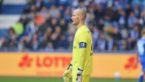 2. Bundesliga: Schalke gewinnt turbulent gegen Magdeburg