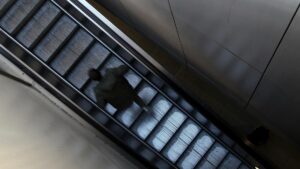 Ministerium drängt Bahn zu schneller Reparatur kaputter Rolltreppen