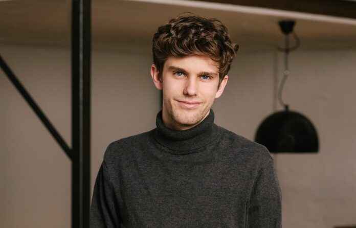 Bling startet P2P-Payment-Lösung Nils Feigenwinter