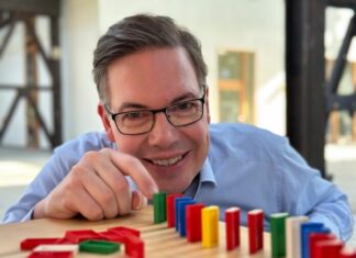 Vom Klagen zur Klarheit: Wie Verkäufer mit schwierigen Kunden souverän umgehen Kunden jammern Verkäufer richtig führen Oliver Schumacher